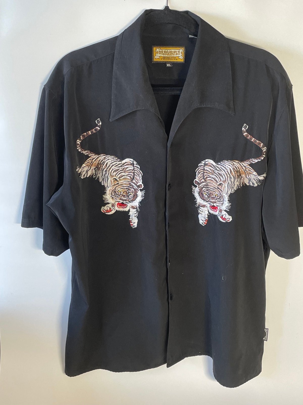 Vintage Dragonfly Tiger Shirt, XL, Black w/ Stunning Embroidered Tigers