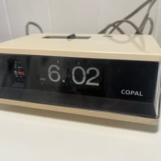 Copal RP-240 flip alarm clock cream TESTED