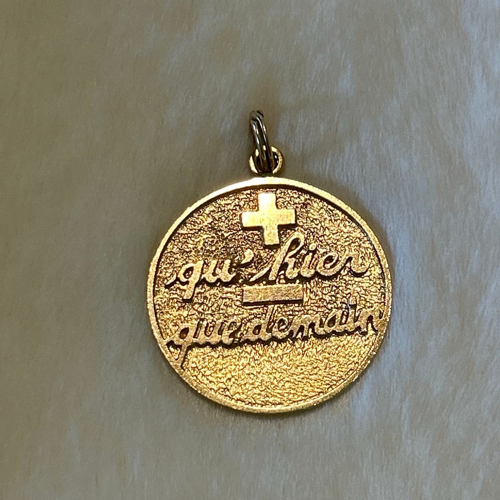 14k Yellow Gold PLUS QU'HIER QUE DEMAIN Vintage Charm / Pendant