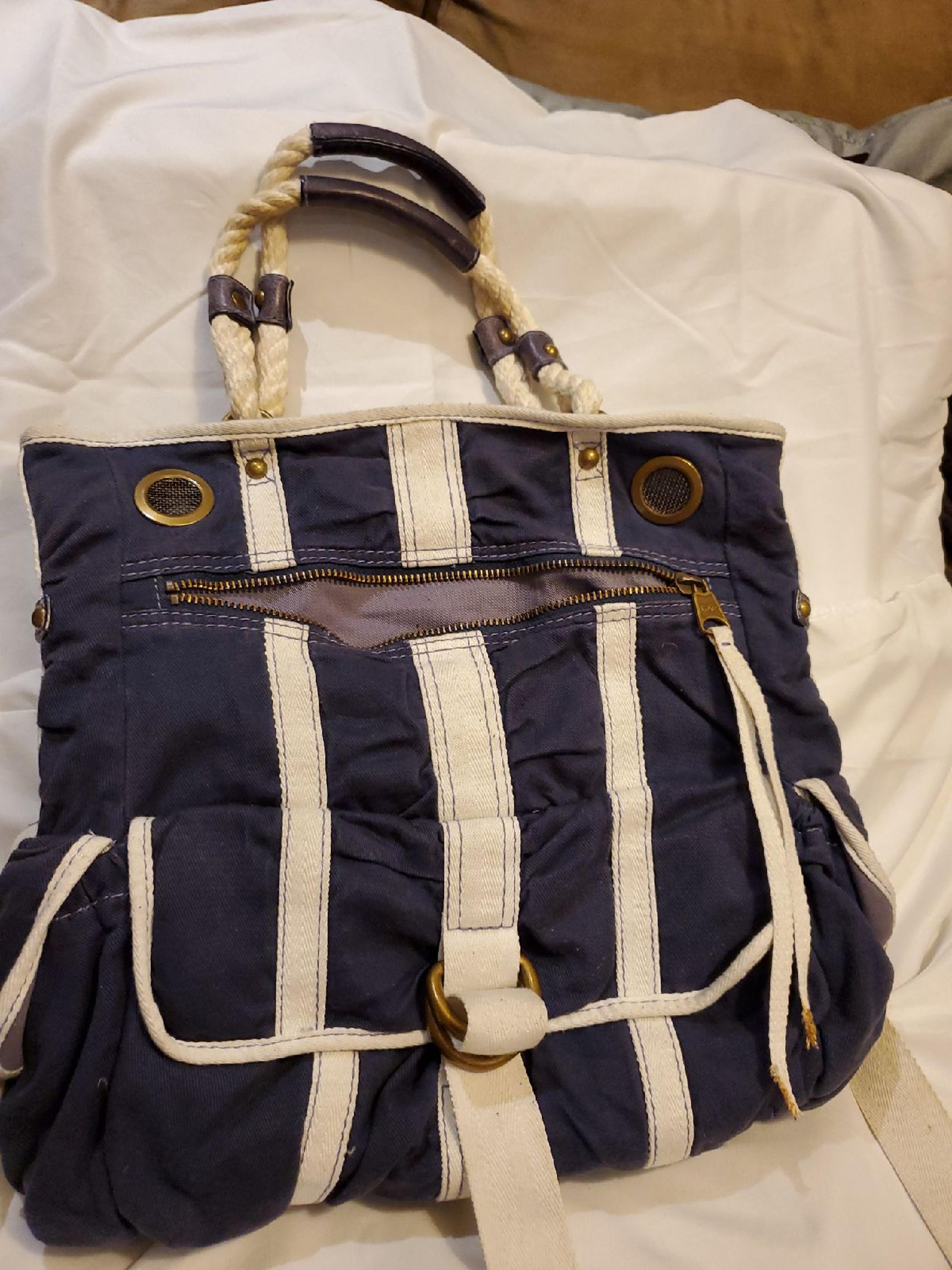handbags