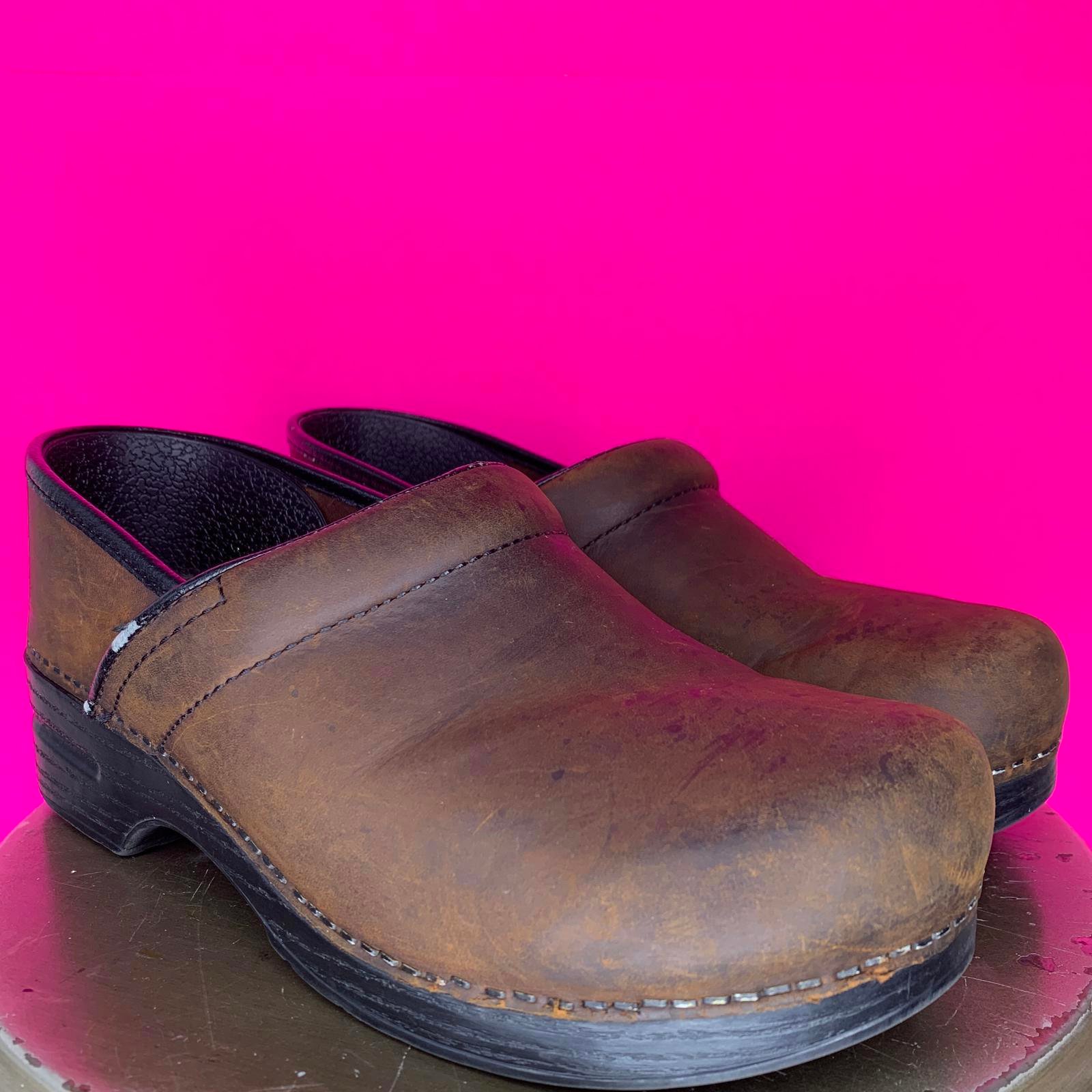 Dansko Professional Antique Brown Oiled Leather Clog Sz 42W