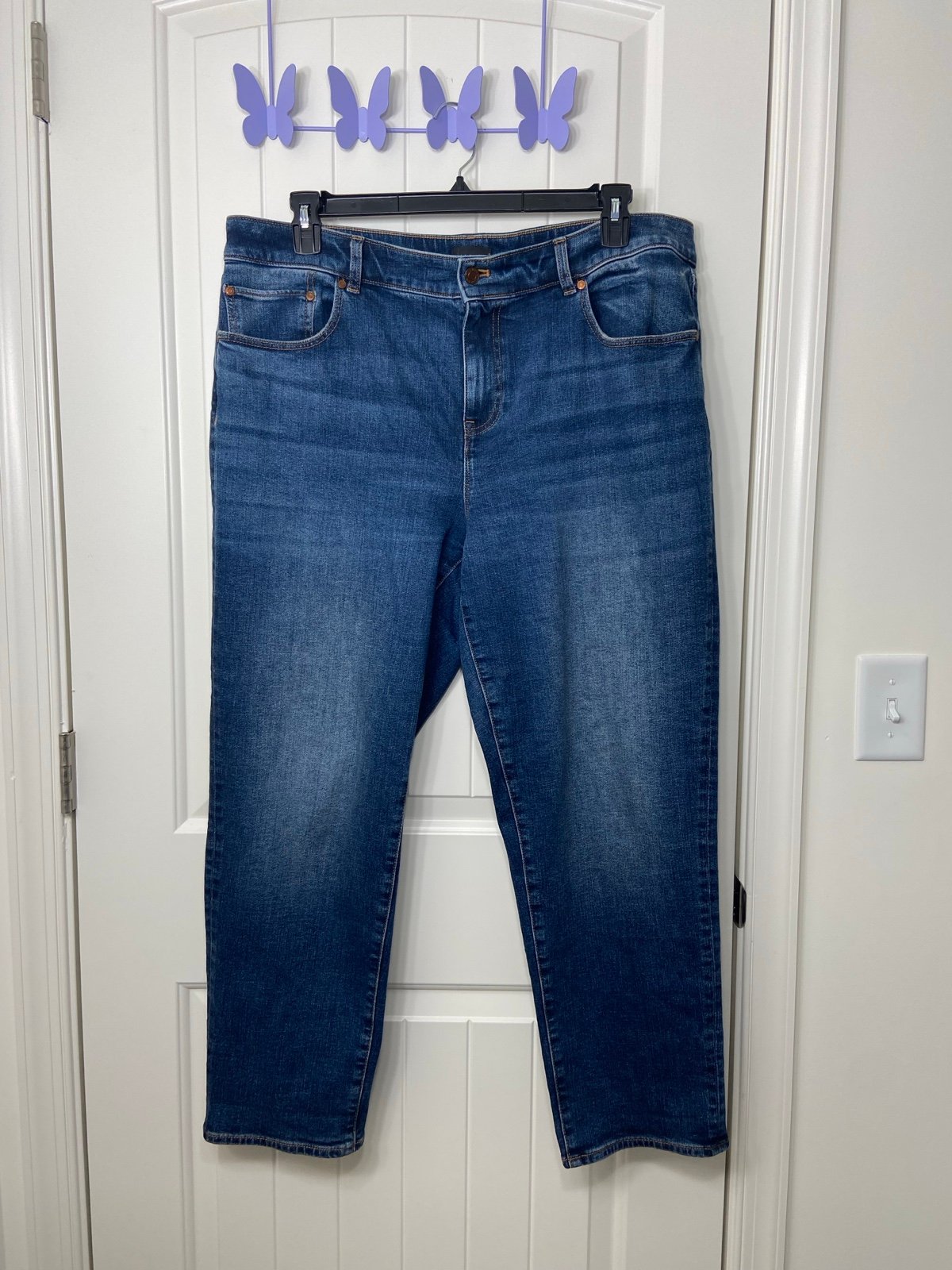 NWOT Talbots women’s medium wash everyday relaxed jean pants denim size 16