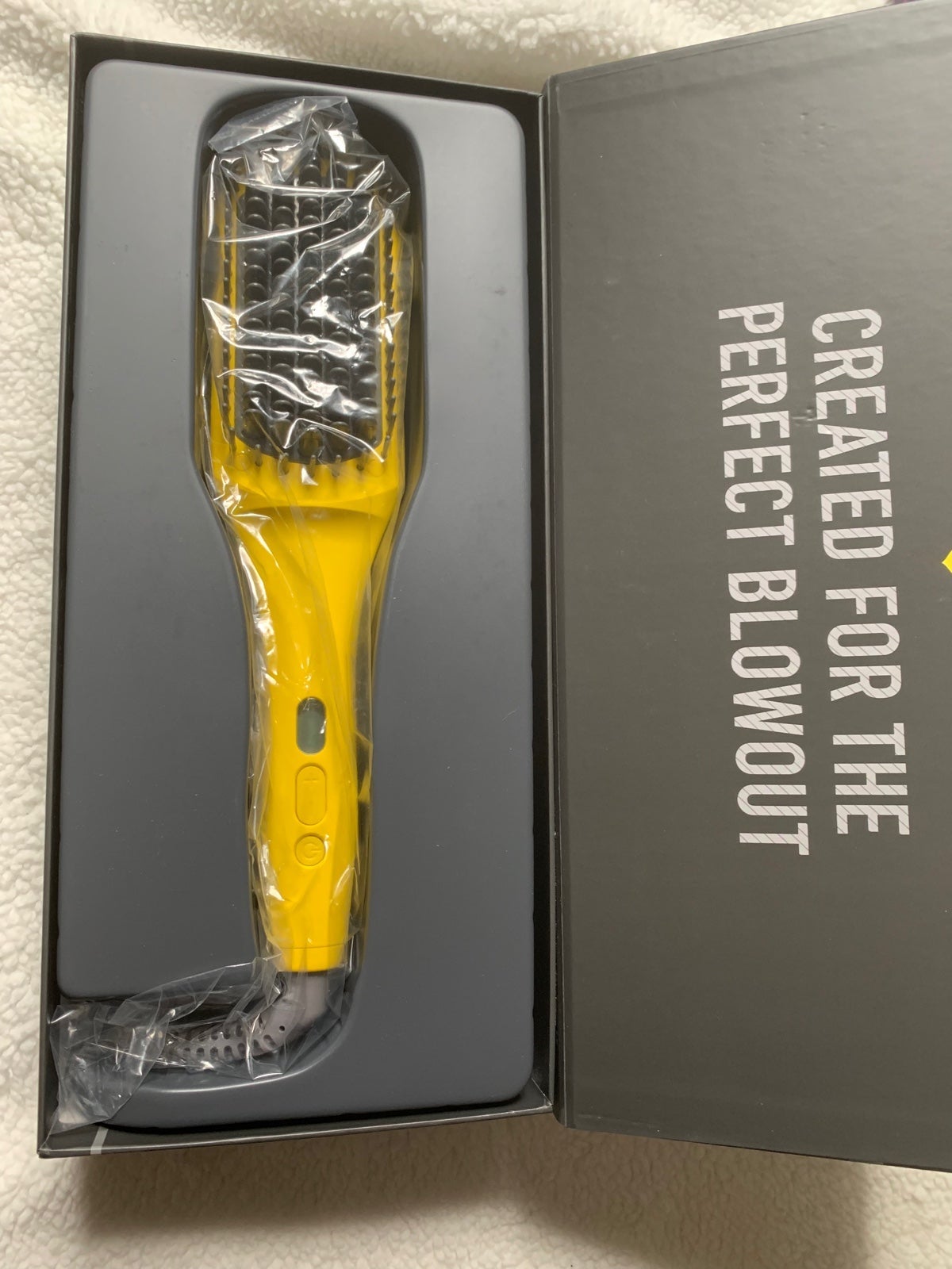 Drybar The Brush Crush / Brand new with box