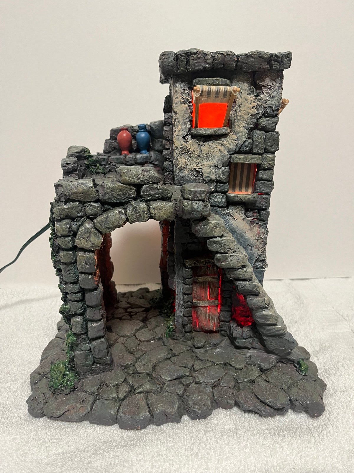 Fontanini For The 5 Village Exclusively by Roman, Inc Inn Nativity Building