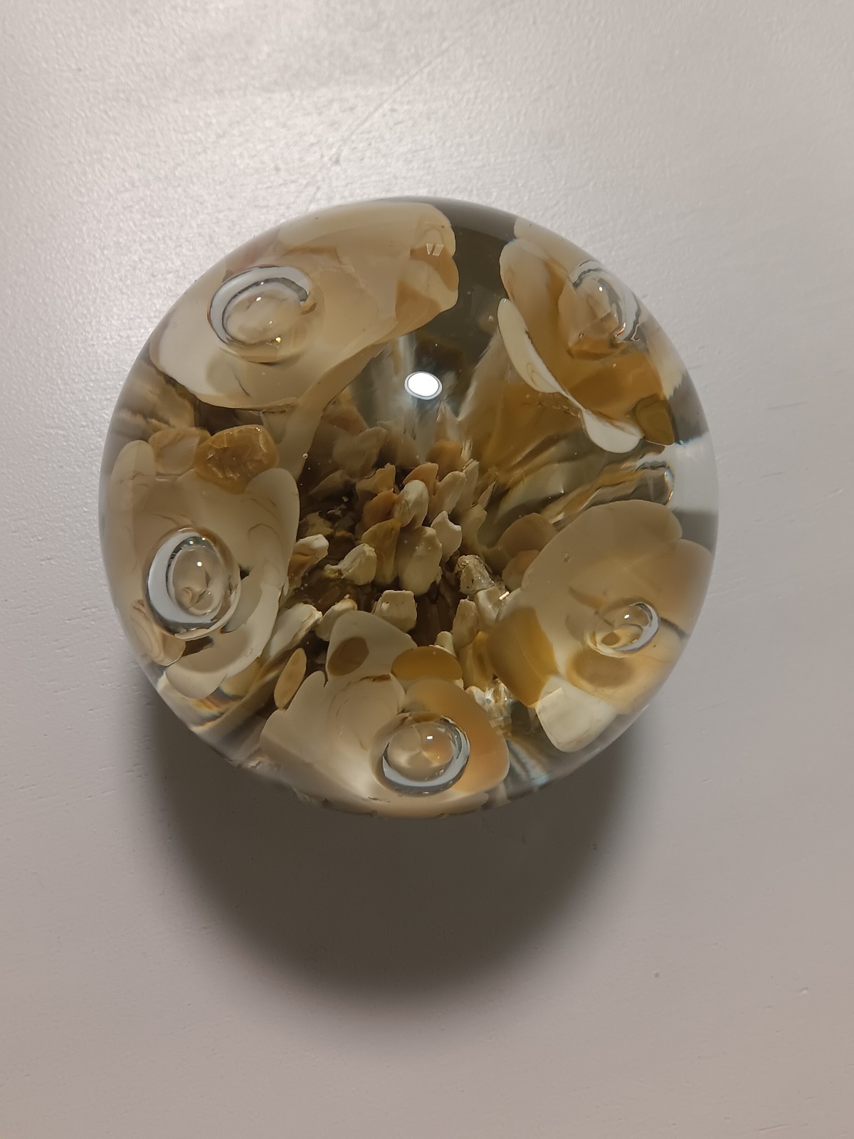 Rare Vintage Maude and Bob St.Claire 1975 Paperweight flower art