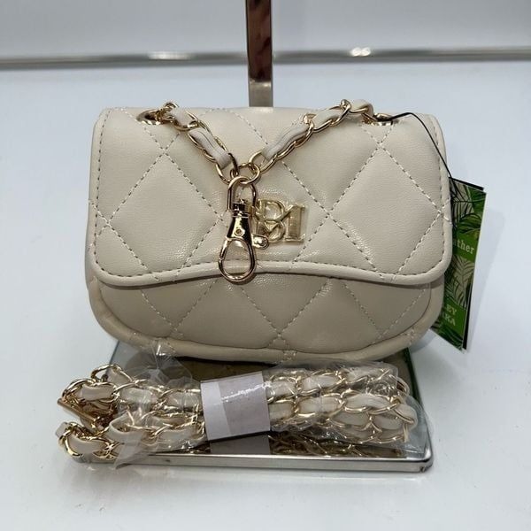 Badgley Mischka vegan Leather Off White Mini Bag