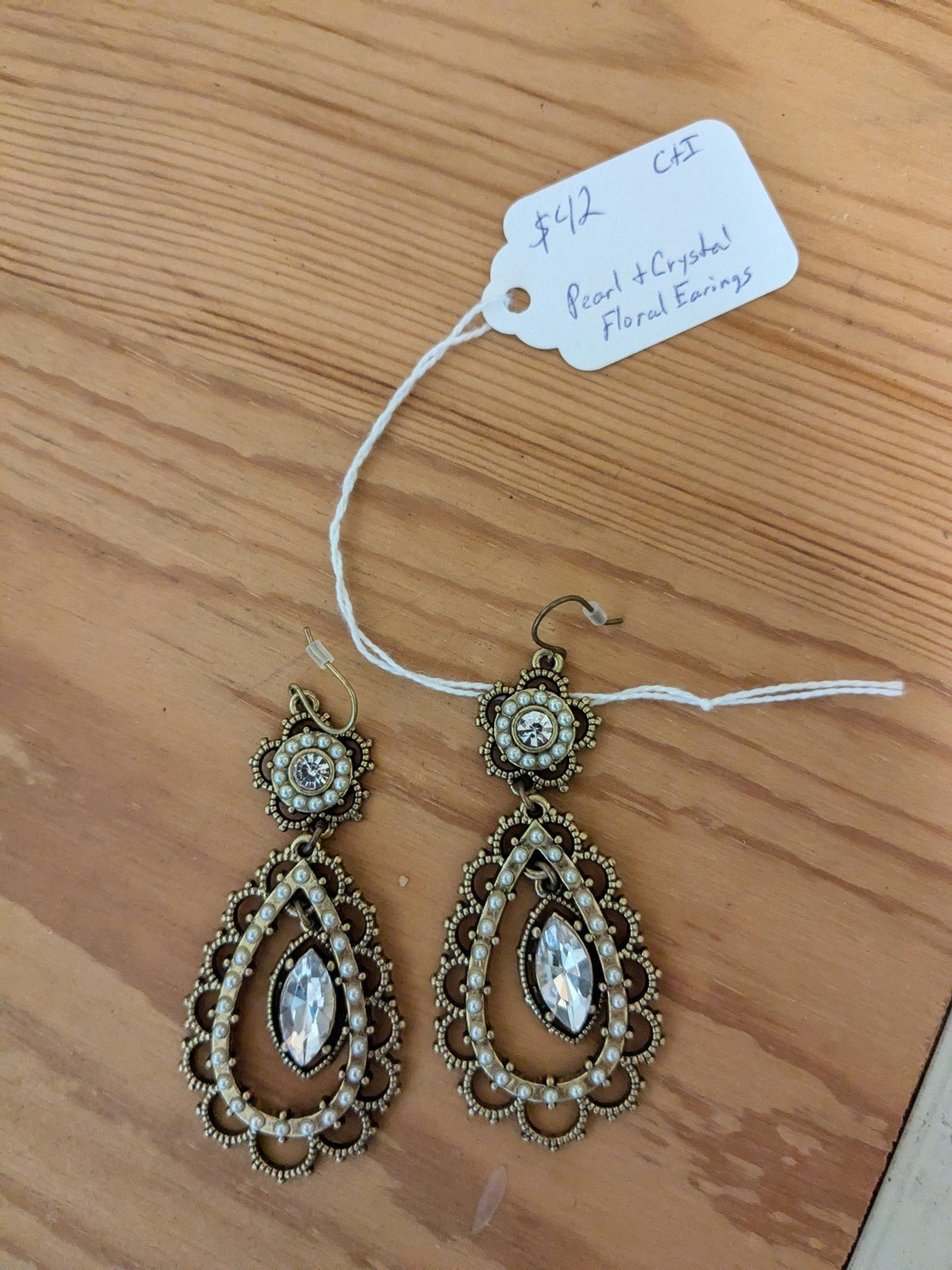 Chloe + Isabel pearl and jewel earrings jewelry