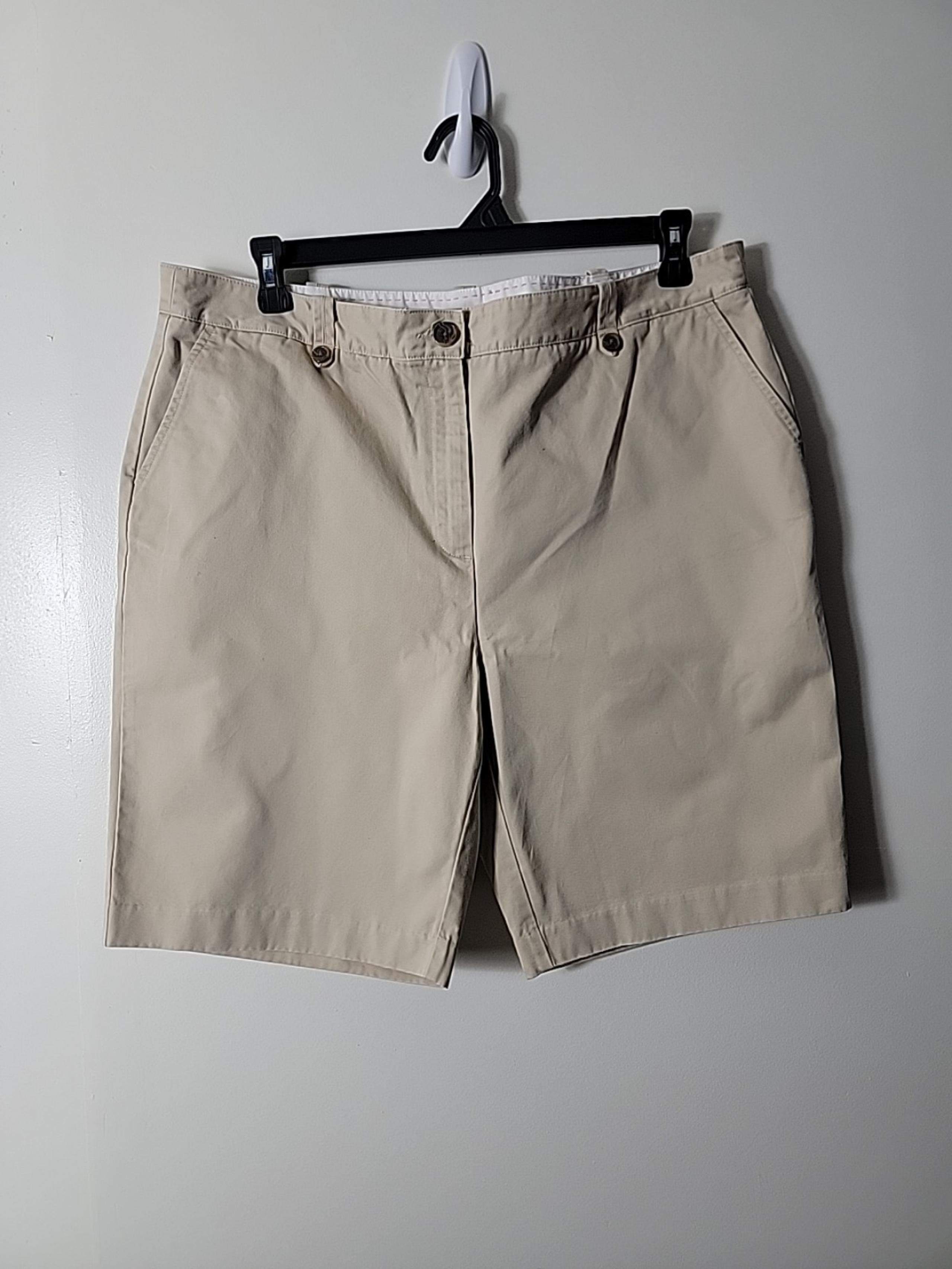 Lands' End Women's Tan Khaki Chino Shorts, 18