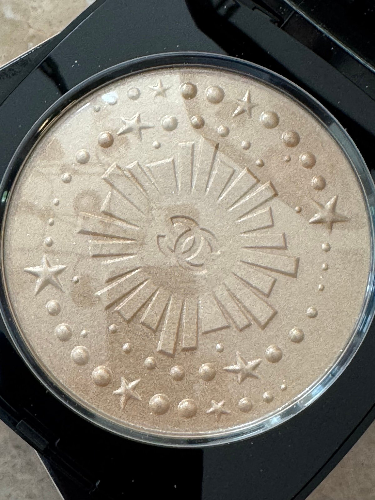 フェイスカラー CHANEL MAXI POUDRE ILLUMINATRICE 14g CHANEL Diamond Dust Maxi Poudre Illuminatrice Limited