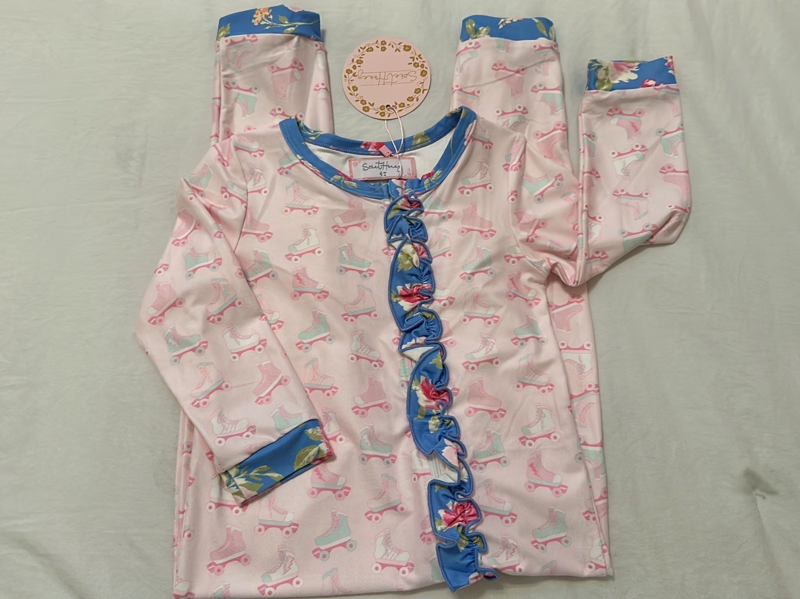 NWT 4T SweetHoney “Roller Skates” Layette