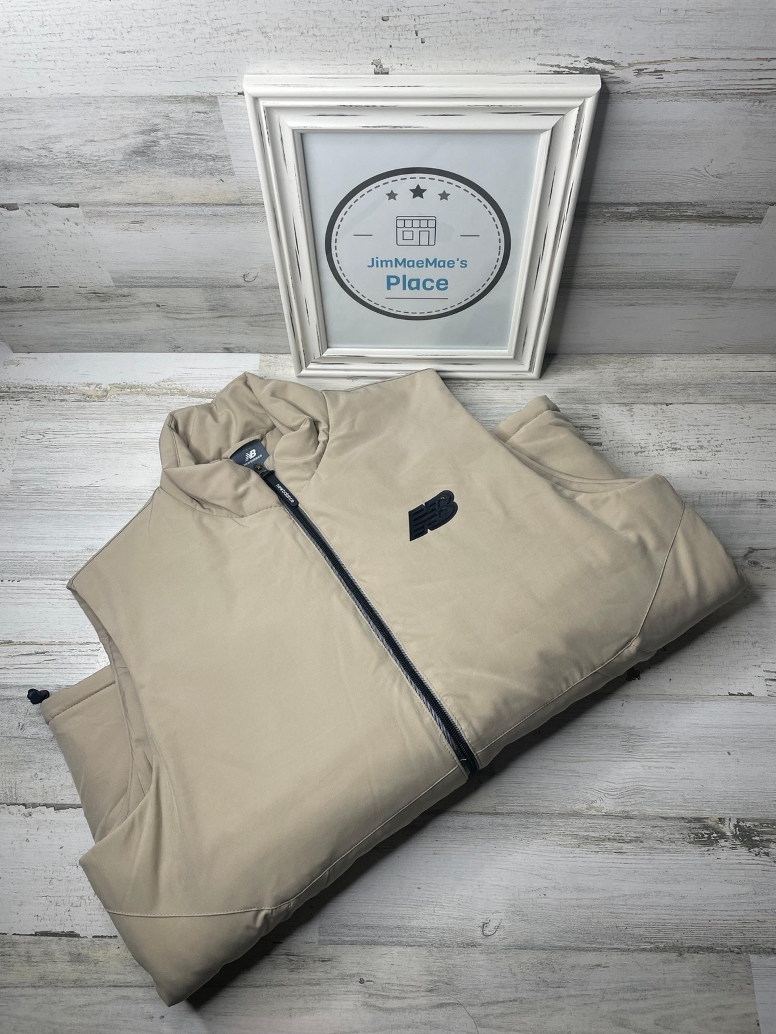 New Balance Mens Tan Full Zip Puffer Tech Vest Comfort Fit Size: Medium NWT!