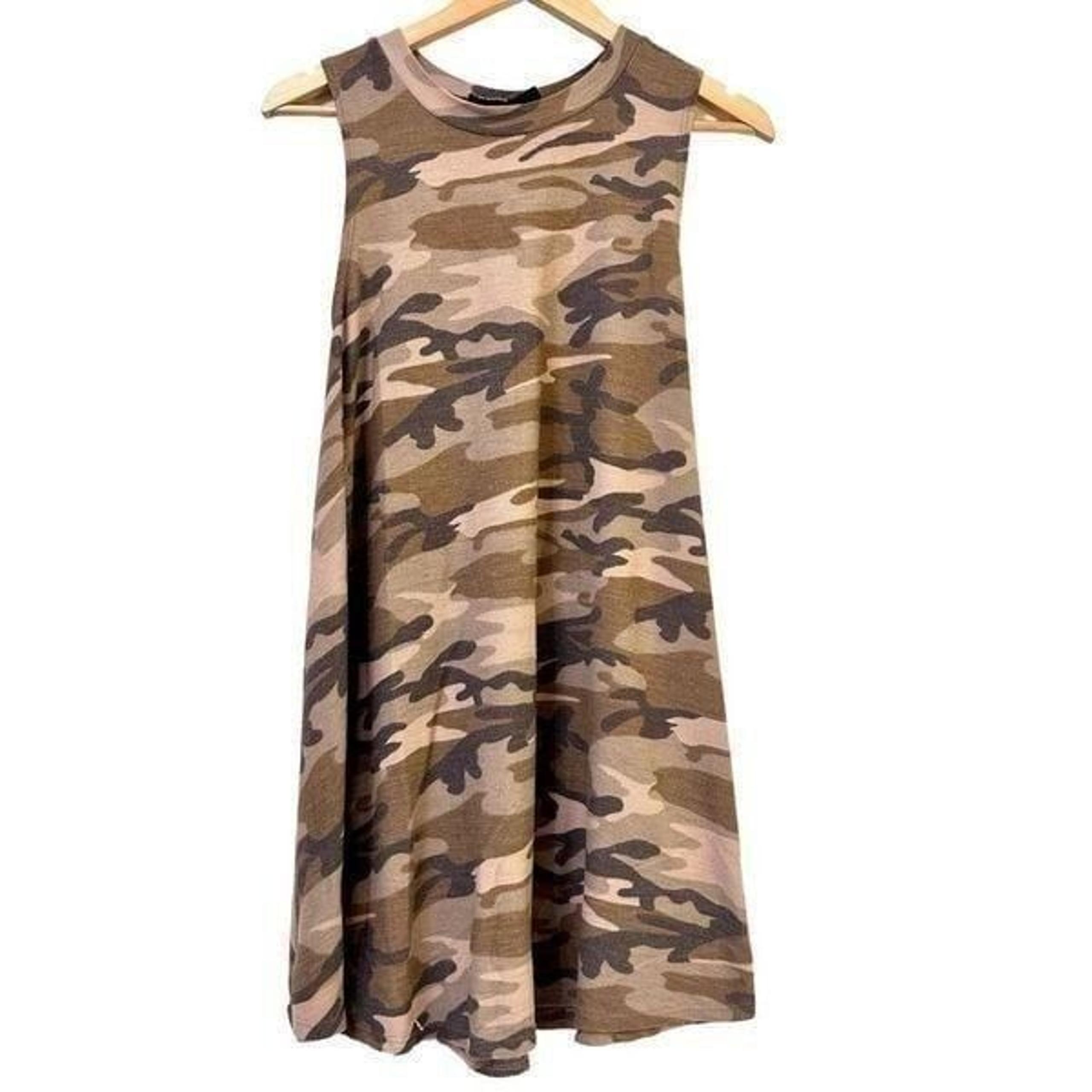 Audrey 3+1 Camouflage Sleeveless Round Neck A-Line T-Shirt Dress Green Small