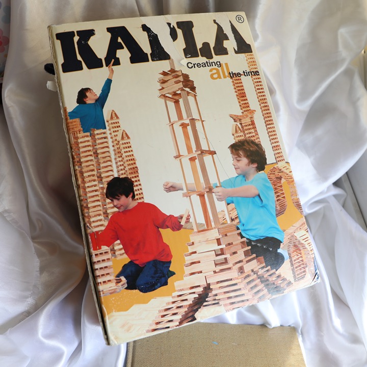 KAPLA Kapla 200 Piece Wooden Building Set Hardcover Design Book Educational Toy