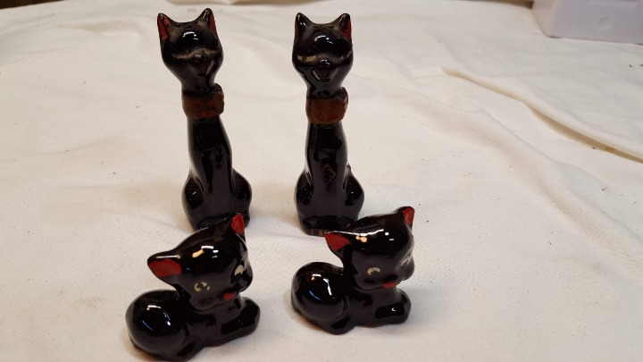 Black Siamese Cats Salt & Pepper Set