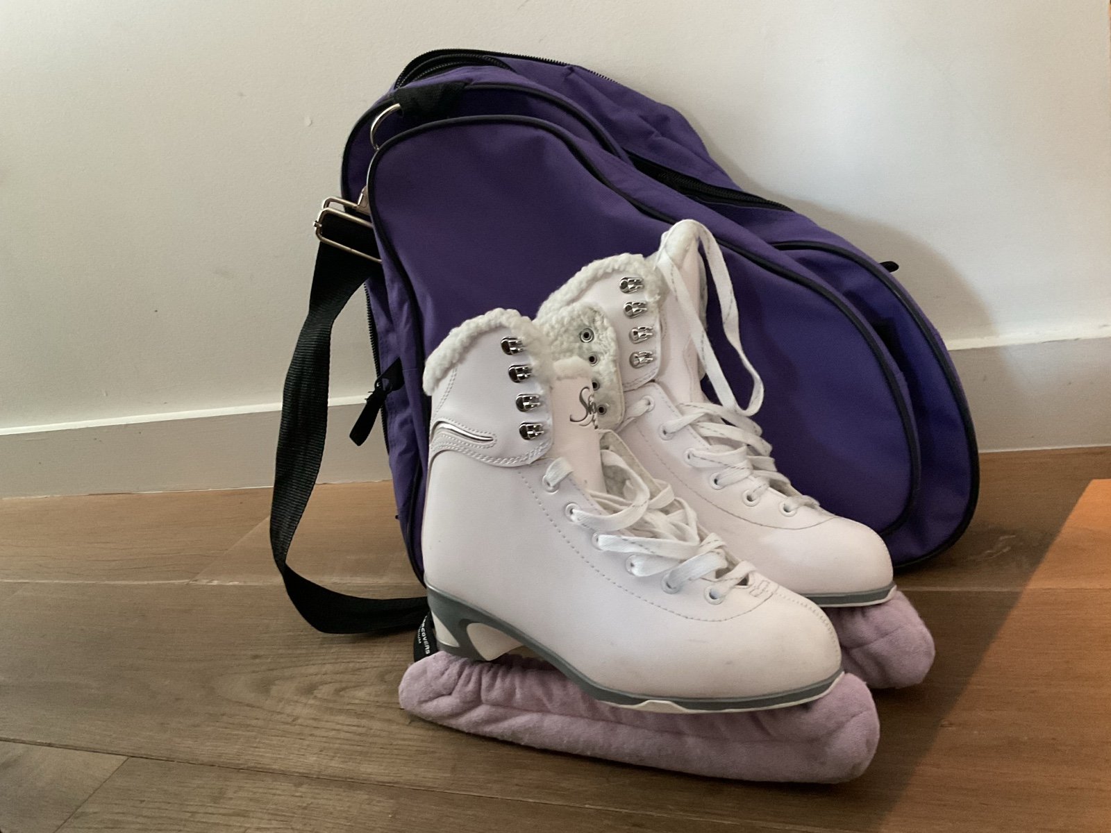 White Figure Skating Ice Skates