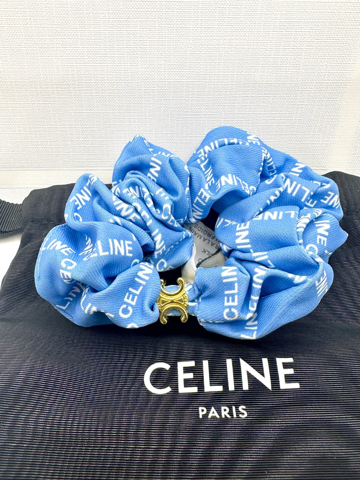 Triomphe Silk Scrunchie Hair Tie new - Blue