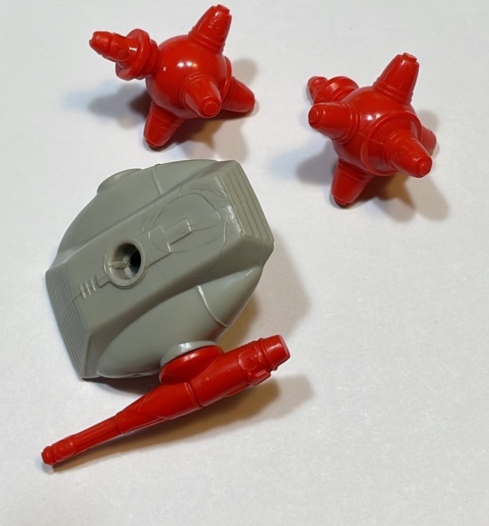 Kenner 1986 Centurion Action Figure Ace McCloud Backpack & Gun Accessories
