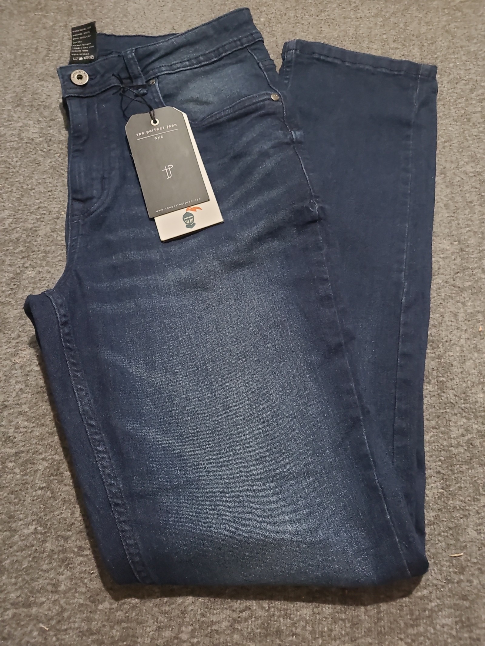 NYC The Perfect Jean, Knight-DK Blue, 33Wx32L, NWT