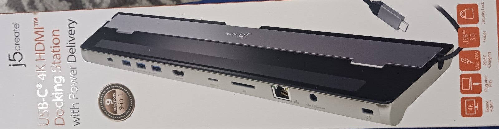 Docking station
