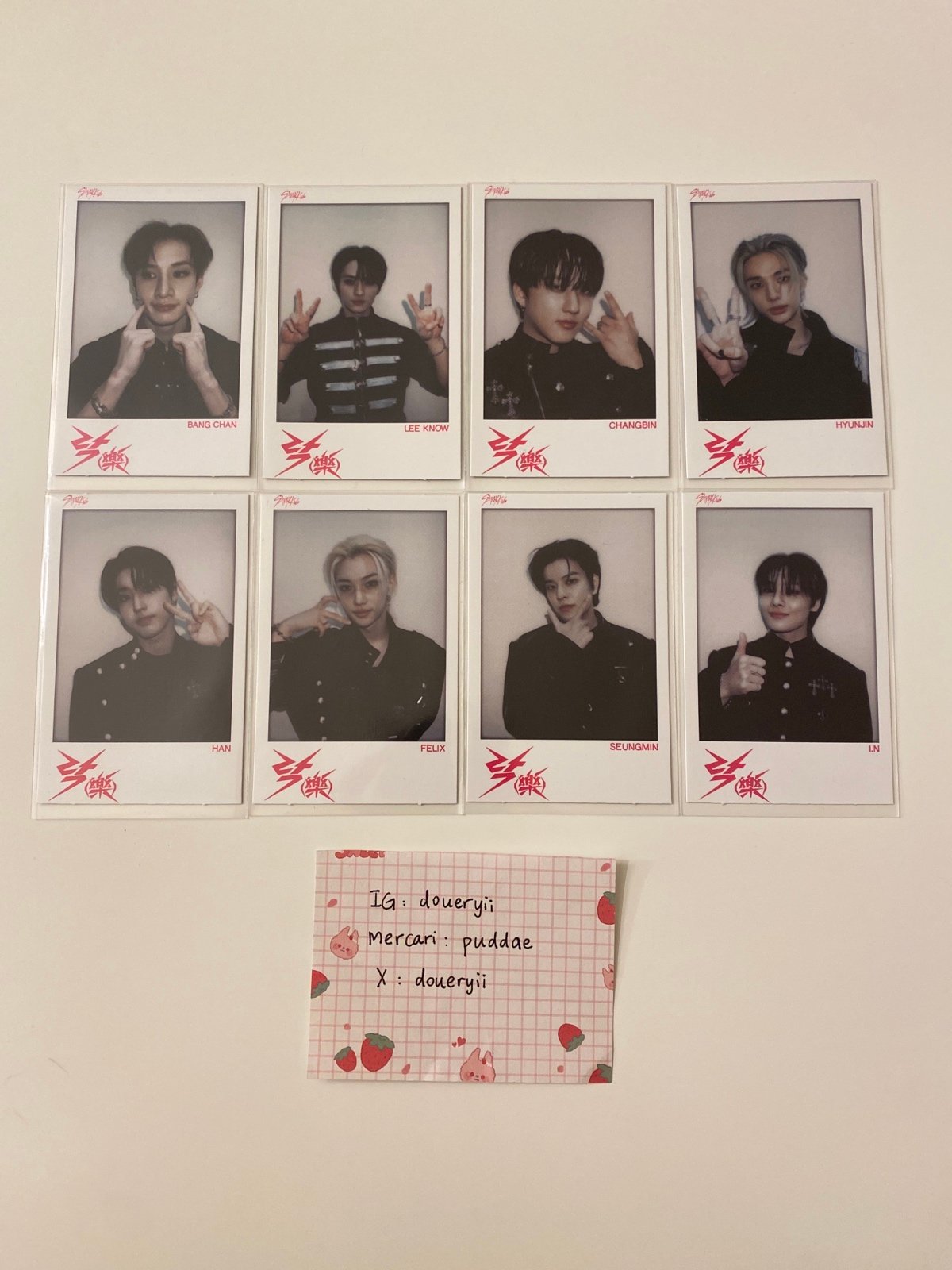 stray kids Rockstar soundwave lucky draw r4 polaroid photocard SET
