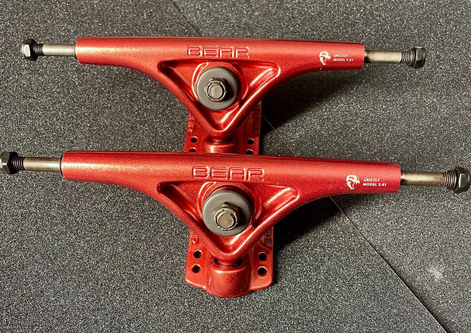 LONGBOARDS 180mm Trucks/BEAR Metallic