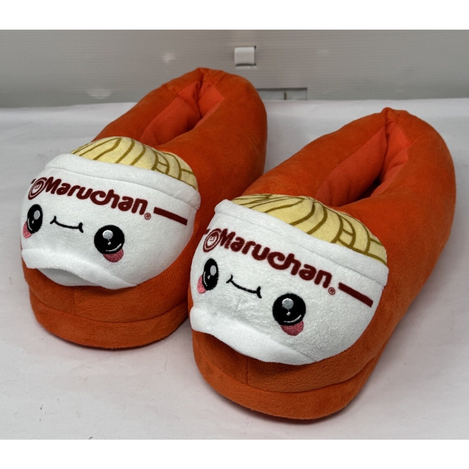 New Maruchan Ramen Noodle Soup Plush Slippers Funny Size NWOT