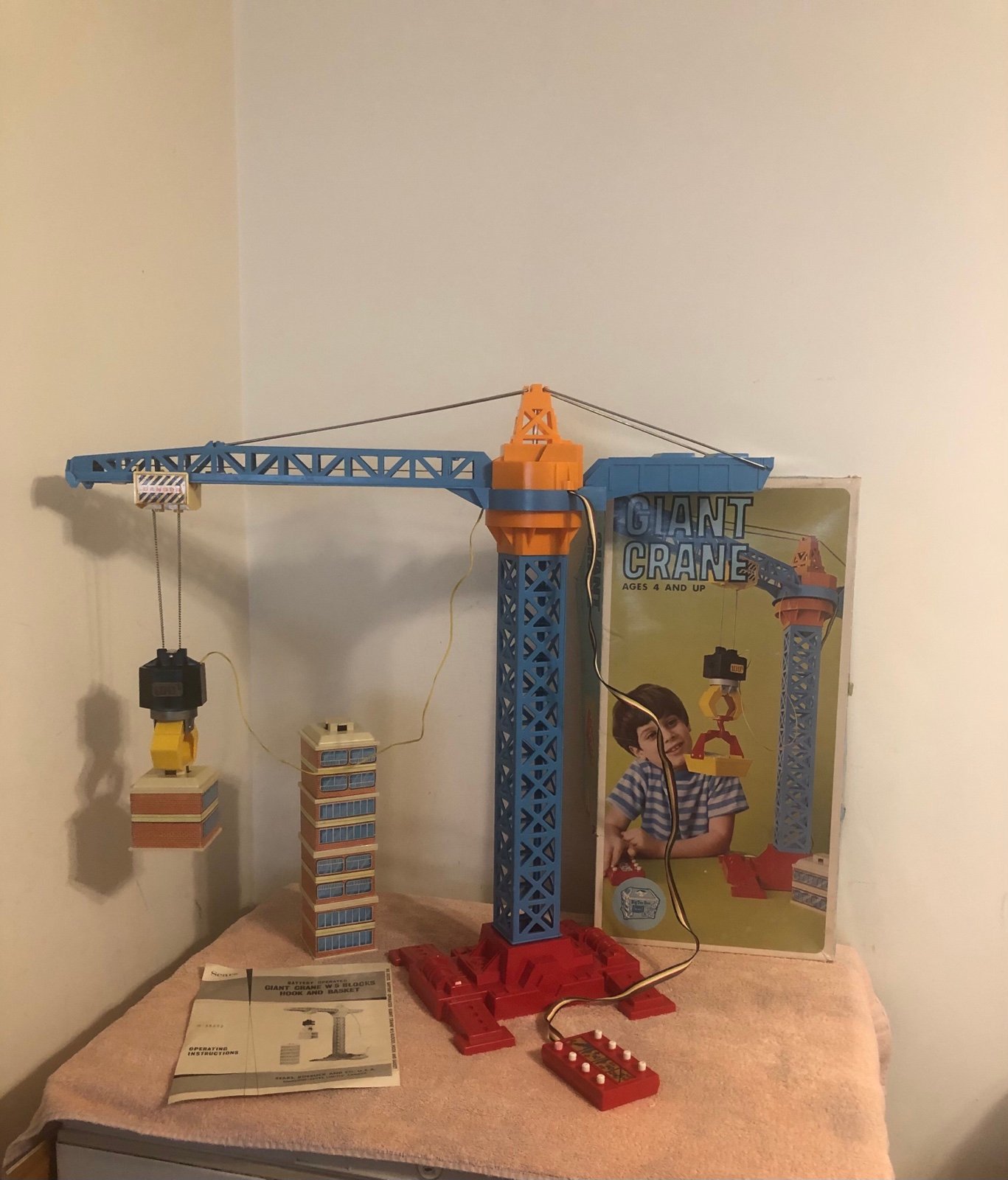 Vintage 1970’s Big Toy Box Sears Giant Crane With Instructions #58222 WORKS