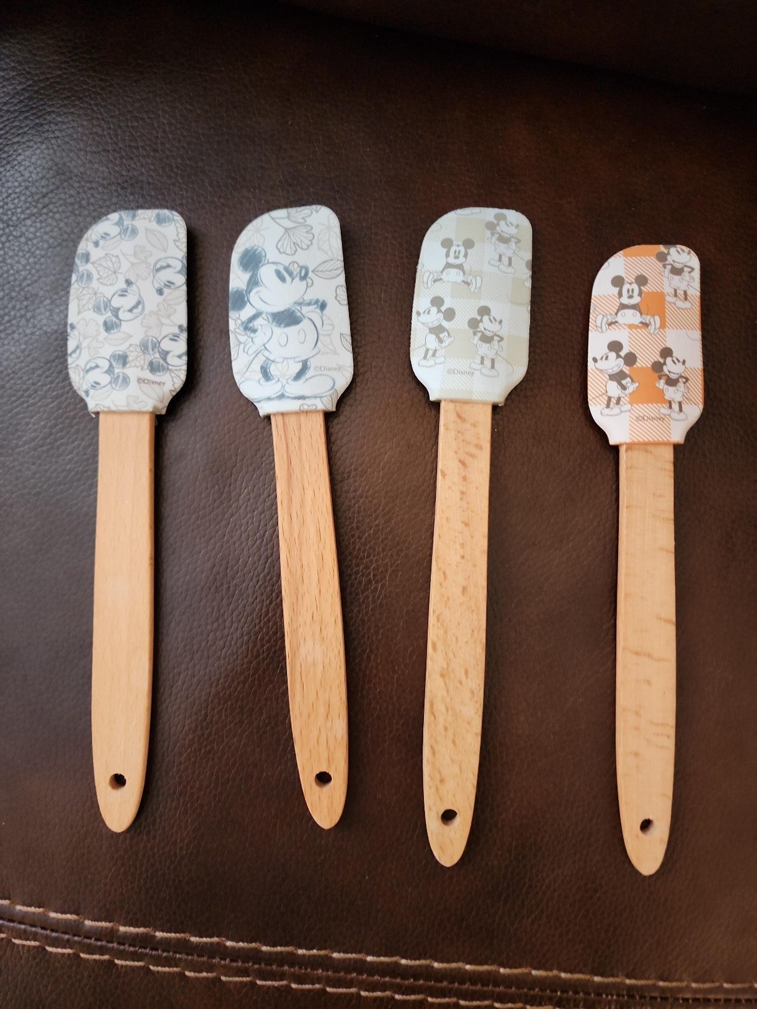 Mickey Mouse fall spatulas