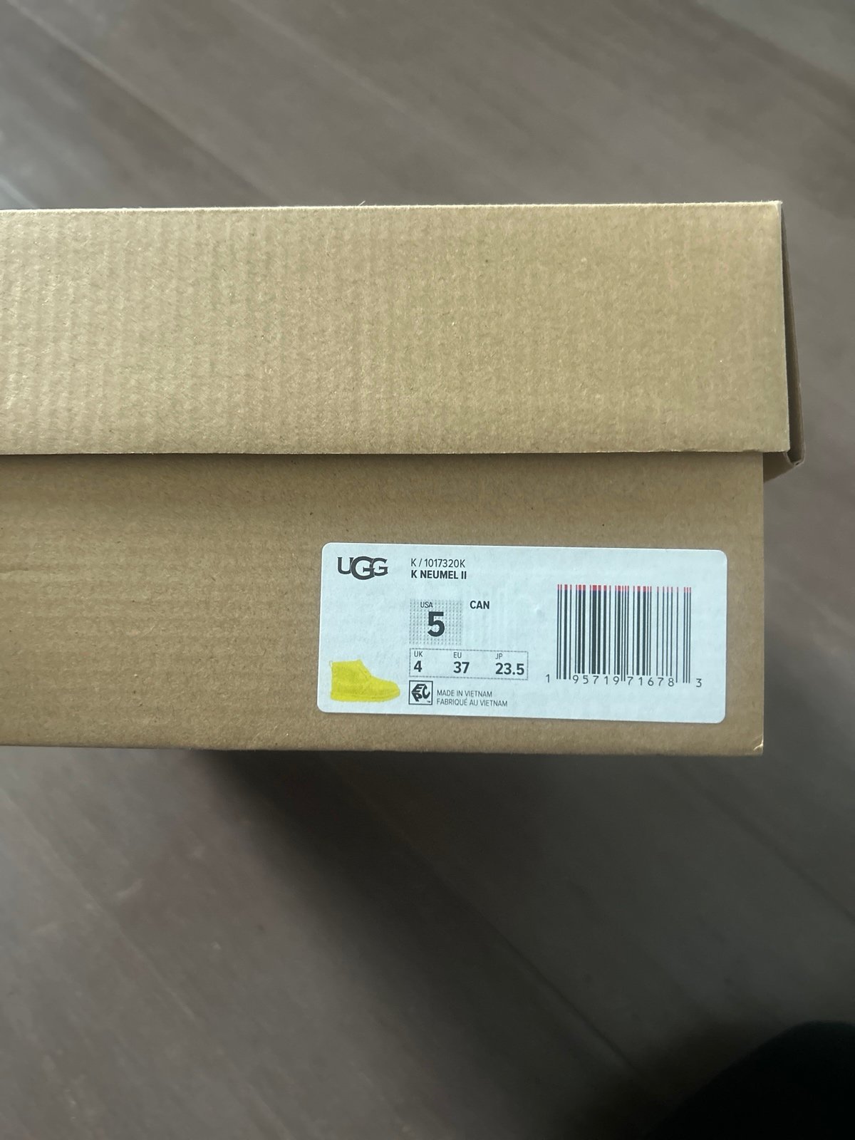 Kids size 5 Ugg Boots
