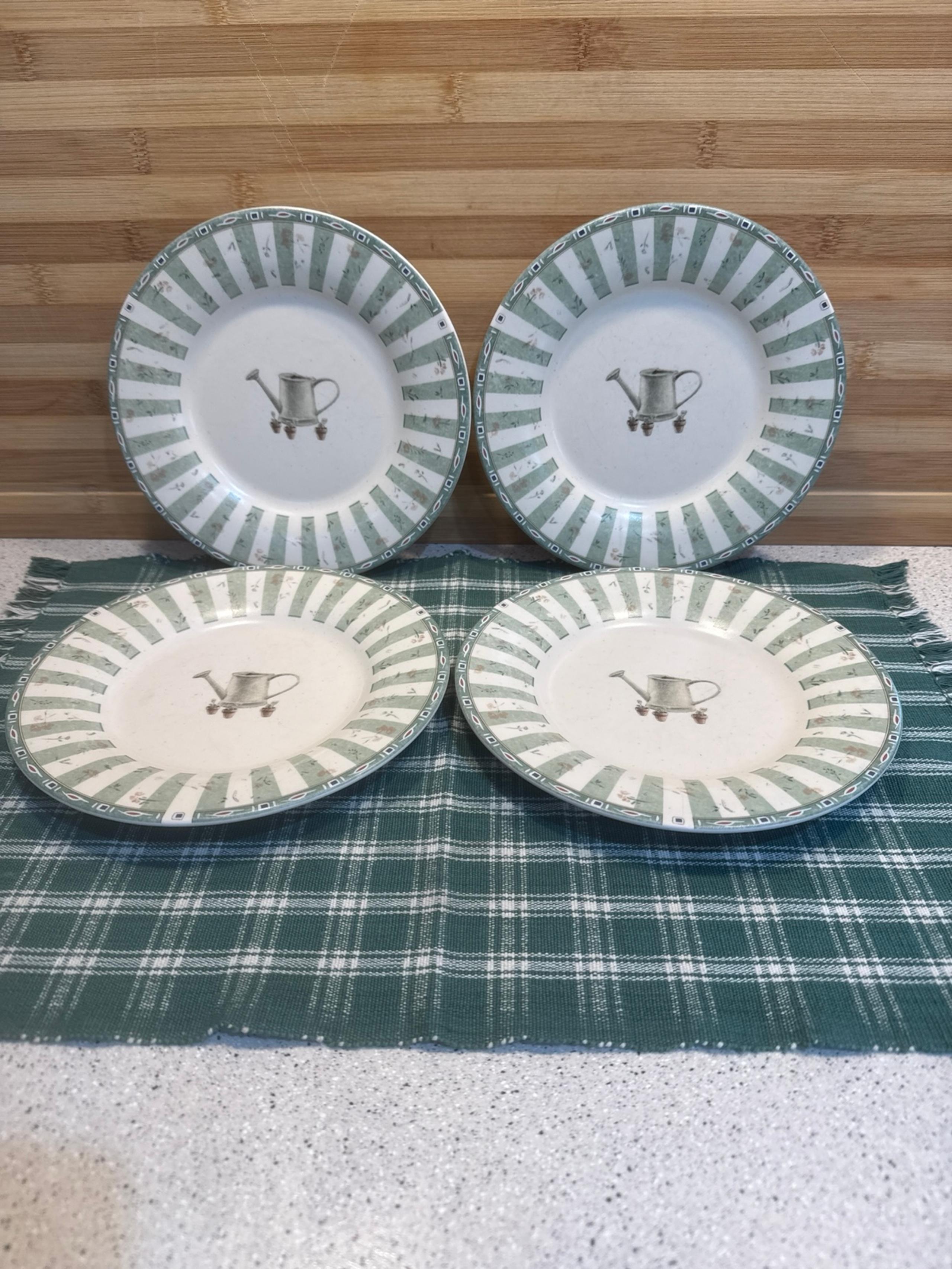 Pfaltzgraff Naturewood Salad/Dessert Plate. Set of 4