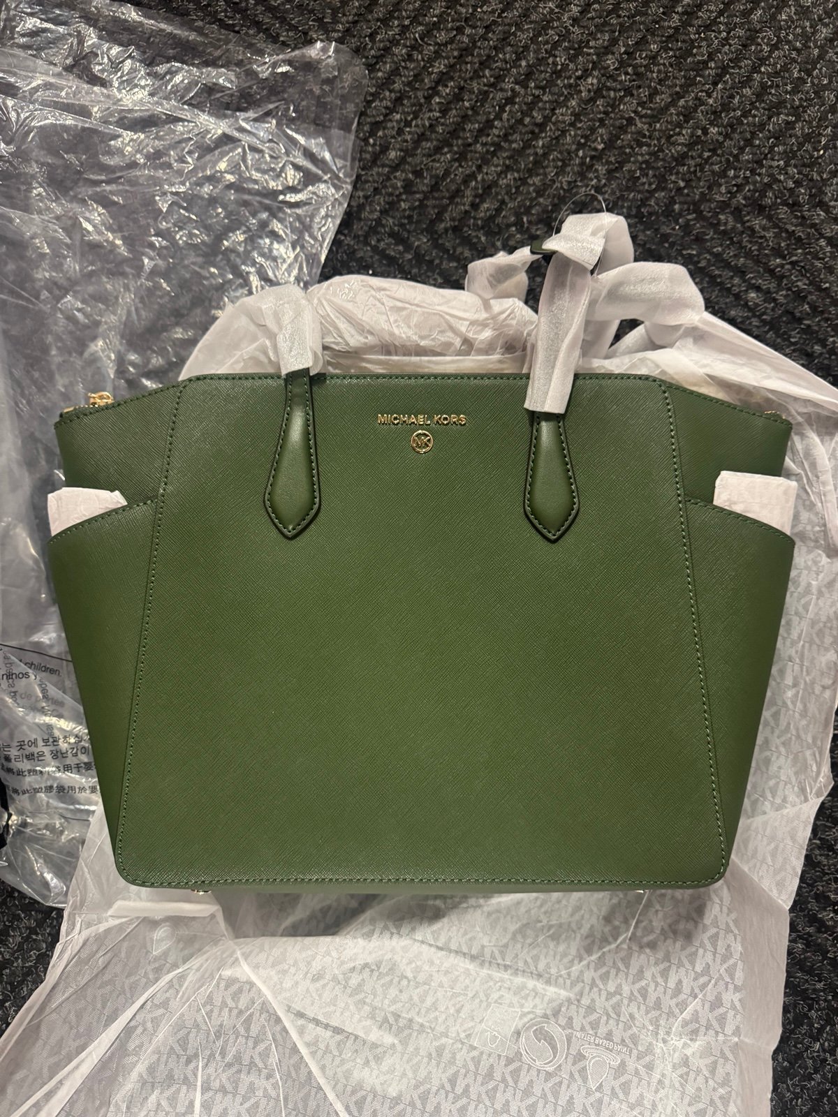 micheal kors tote bag