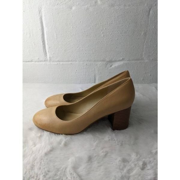 Adrienne Vittandi Leather Pumps in Nude Contrast Block Heel Classic Size 10 New
