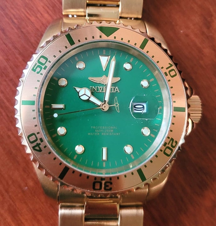 INVICTA Men's Wristwatch - Japan Quartz - Stainless Steel Band / Model No. 23228