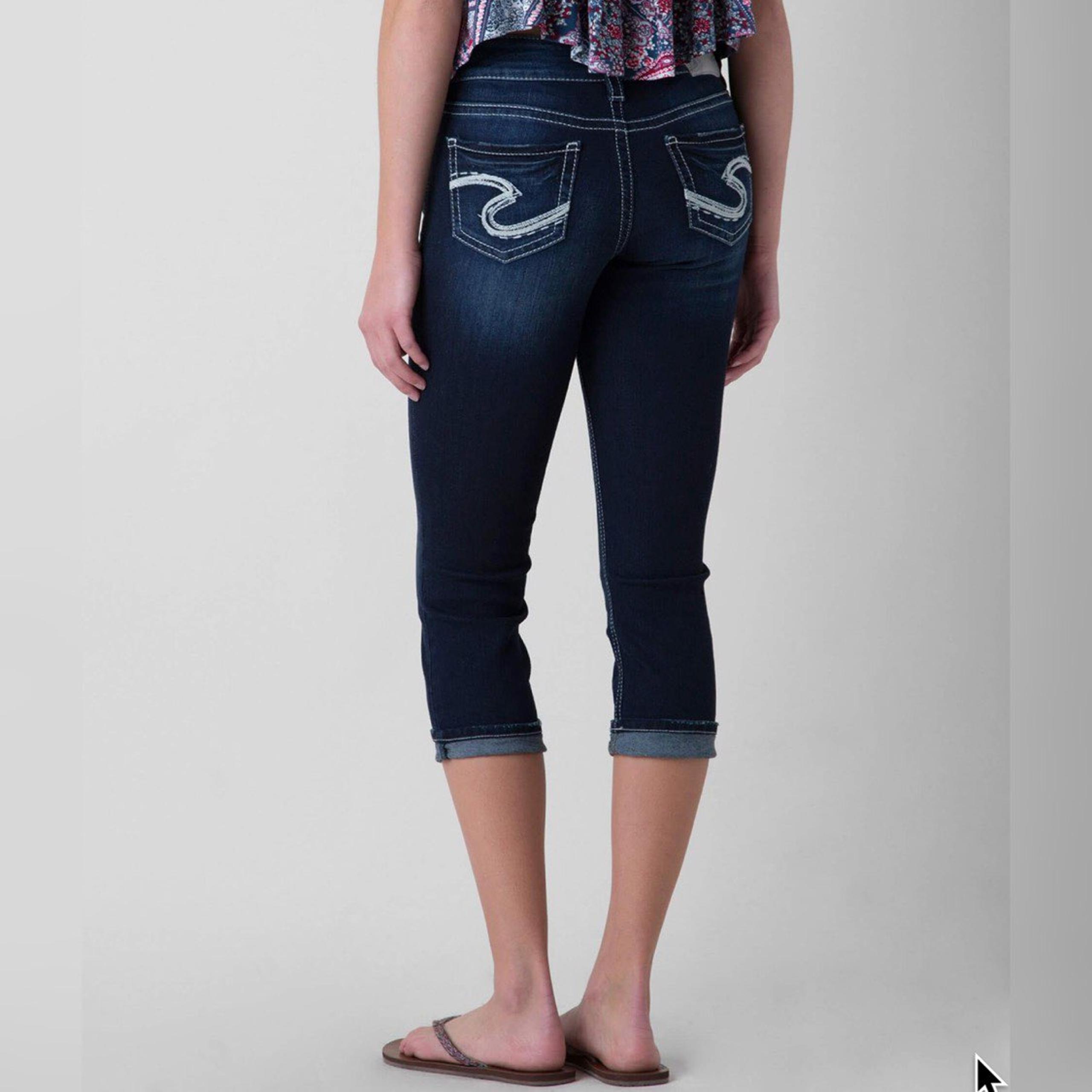 Silver Jeans Mid Rise Cropped Capri 25