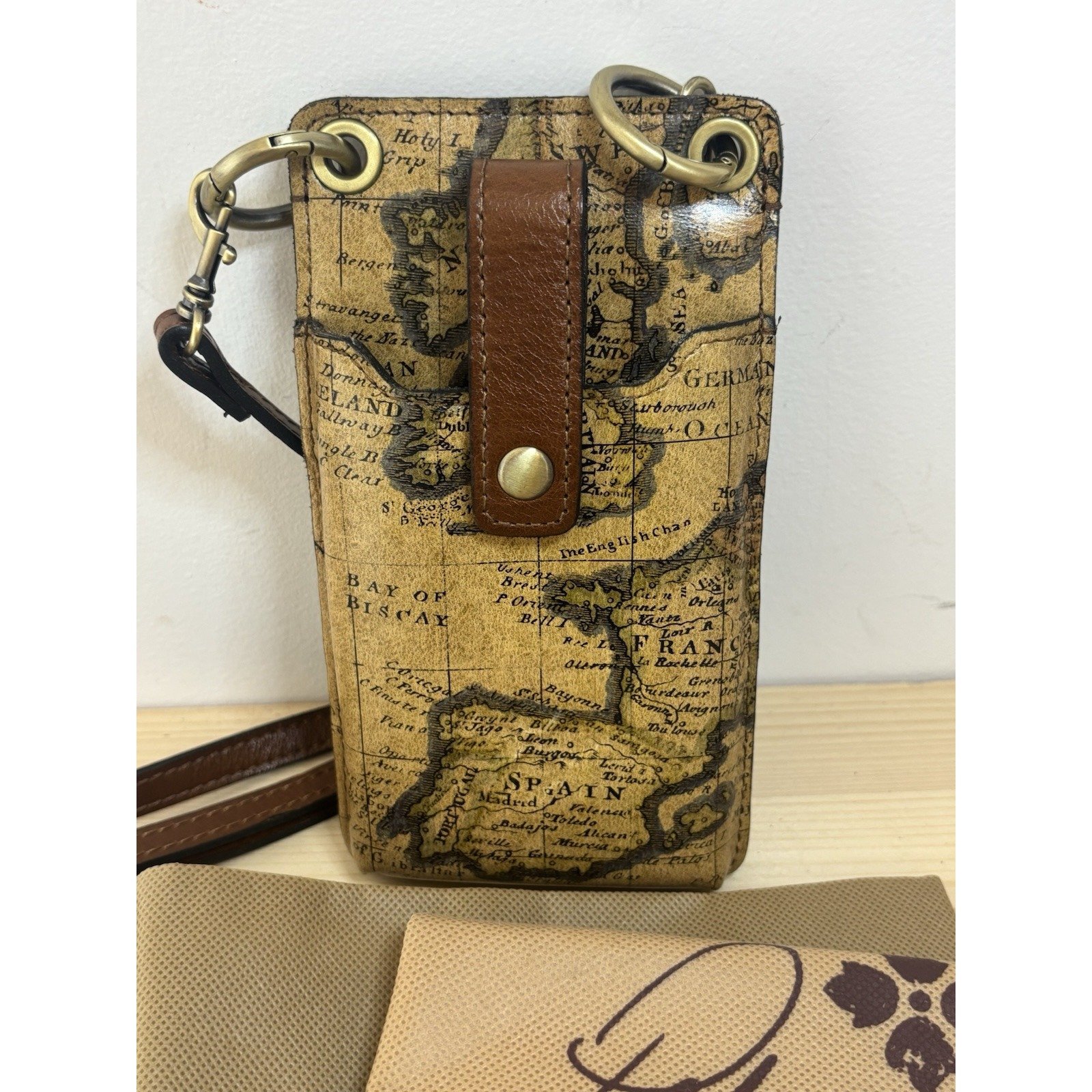 Patricia Nash Farleigh Phone Wallet European Map Leather Crossbody NEW U24