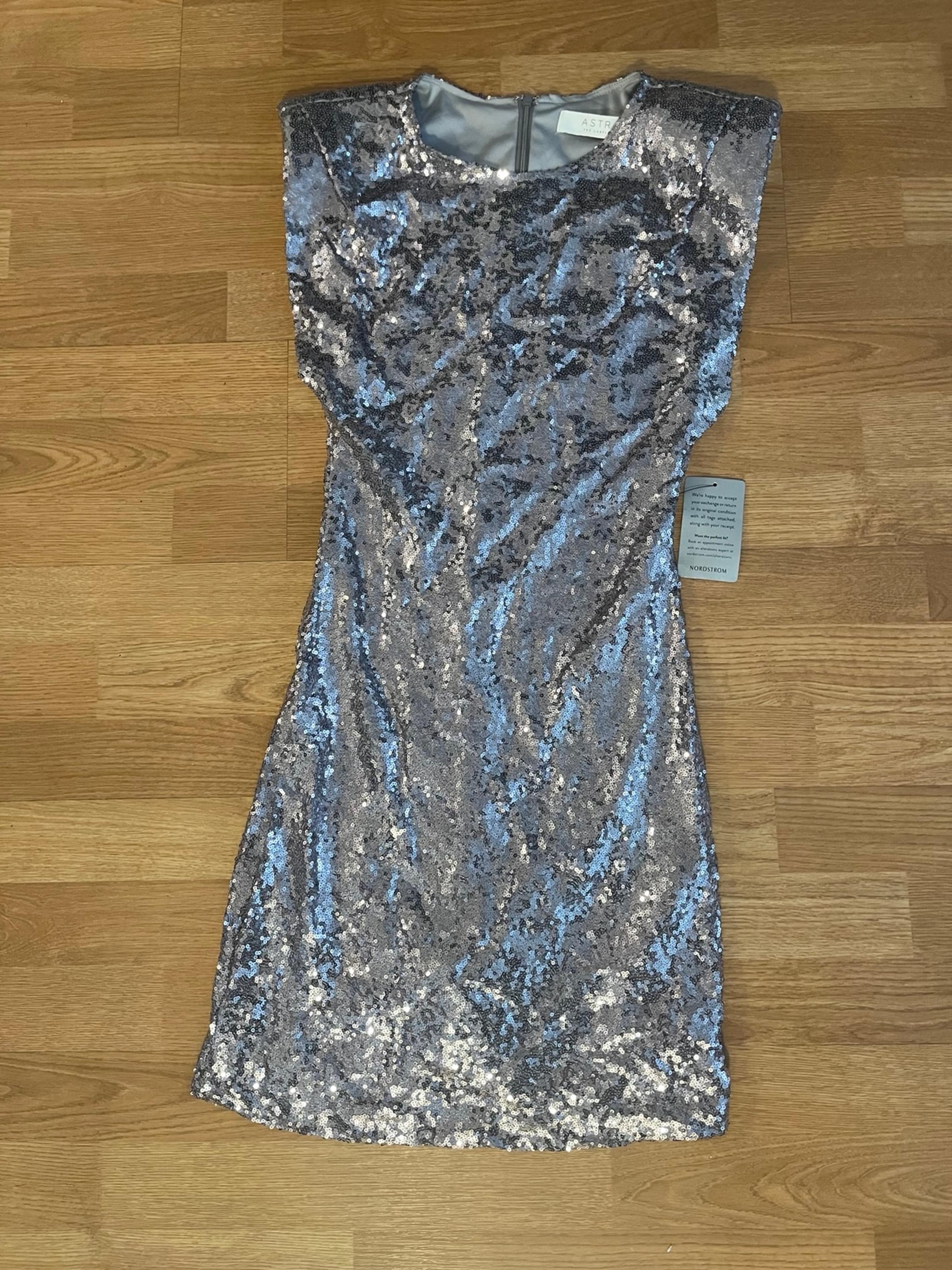 ASTR the Label Sequin Mini Dress - Silver Blue - Size Small - NWT Nordstrom