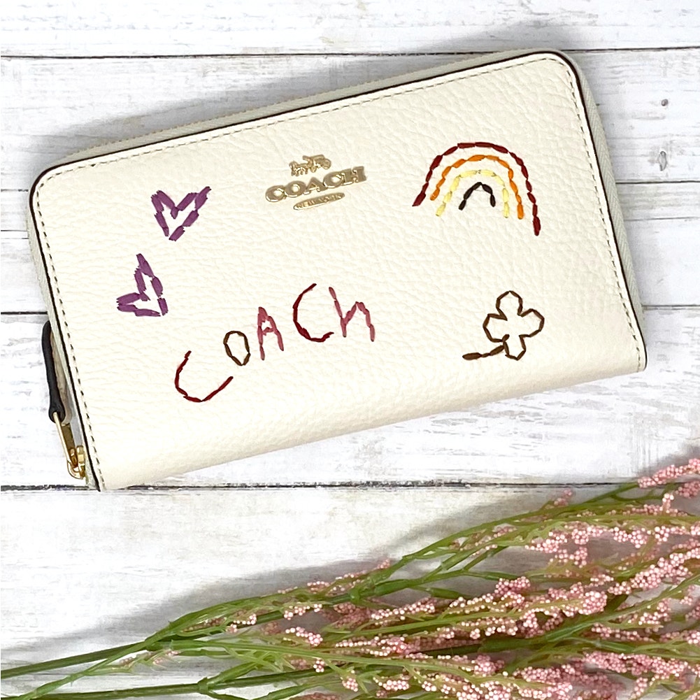 Coach Medium Id Zip Wallet With Diary Embroidery Chalk White Multi C8309