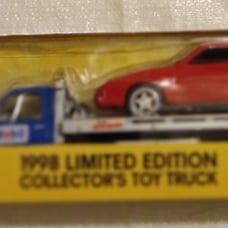 1998 - Mobil Toy Truck, Limited Edition, Collectors Truck