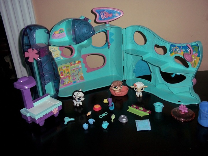 Littlest Pet Shop LOT✿ Pet Daycare ✿ Pets✿ Accessories + More✿