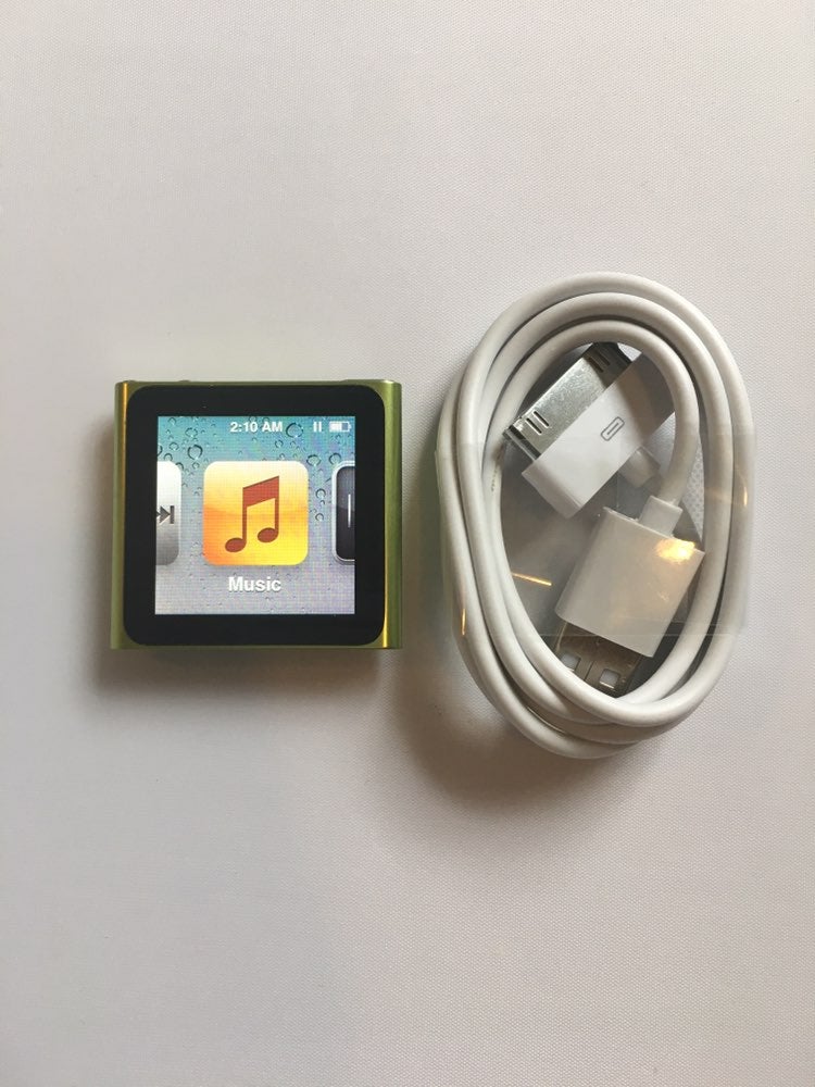 Ipod nano 6th gen 16gb green like new
