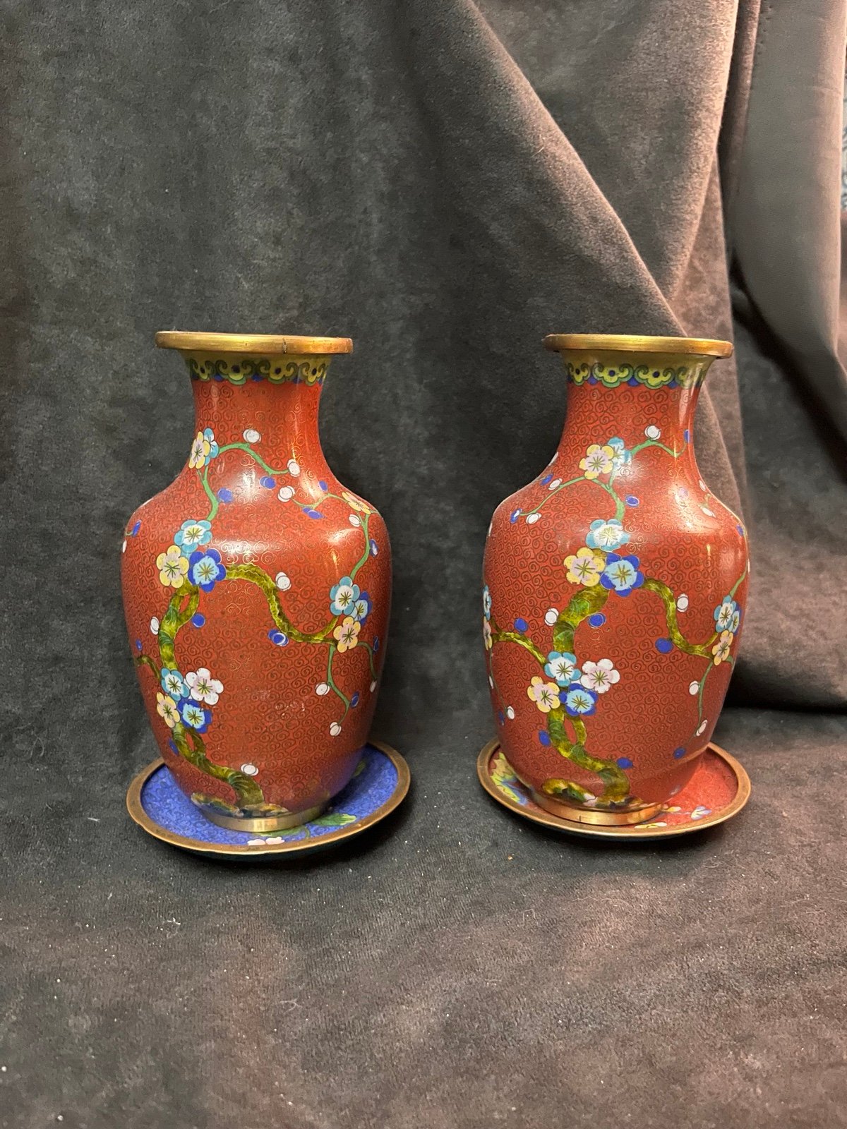 PAIR ANTIQUE 19C CHINESE CLOISONNE BLOSSOM CHERRY DARK BROWN BACKGROUND VASES