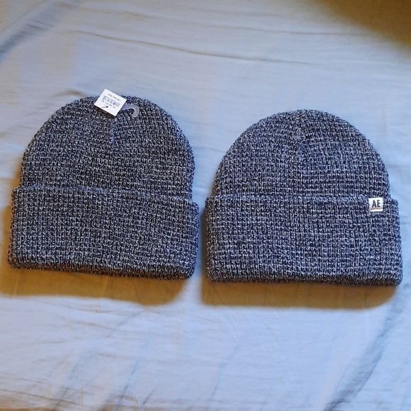 American Eagle Outfitters NWT Black White Heathered Knit Cuffed Beanie One Size