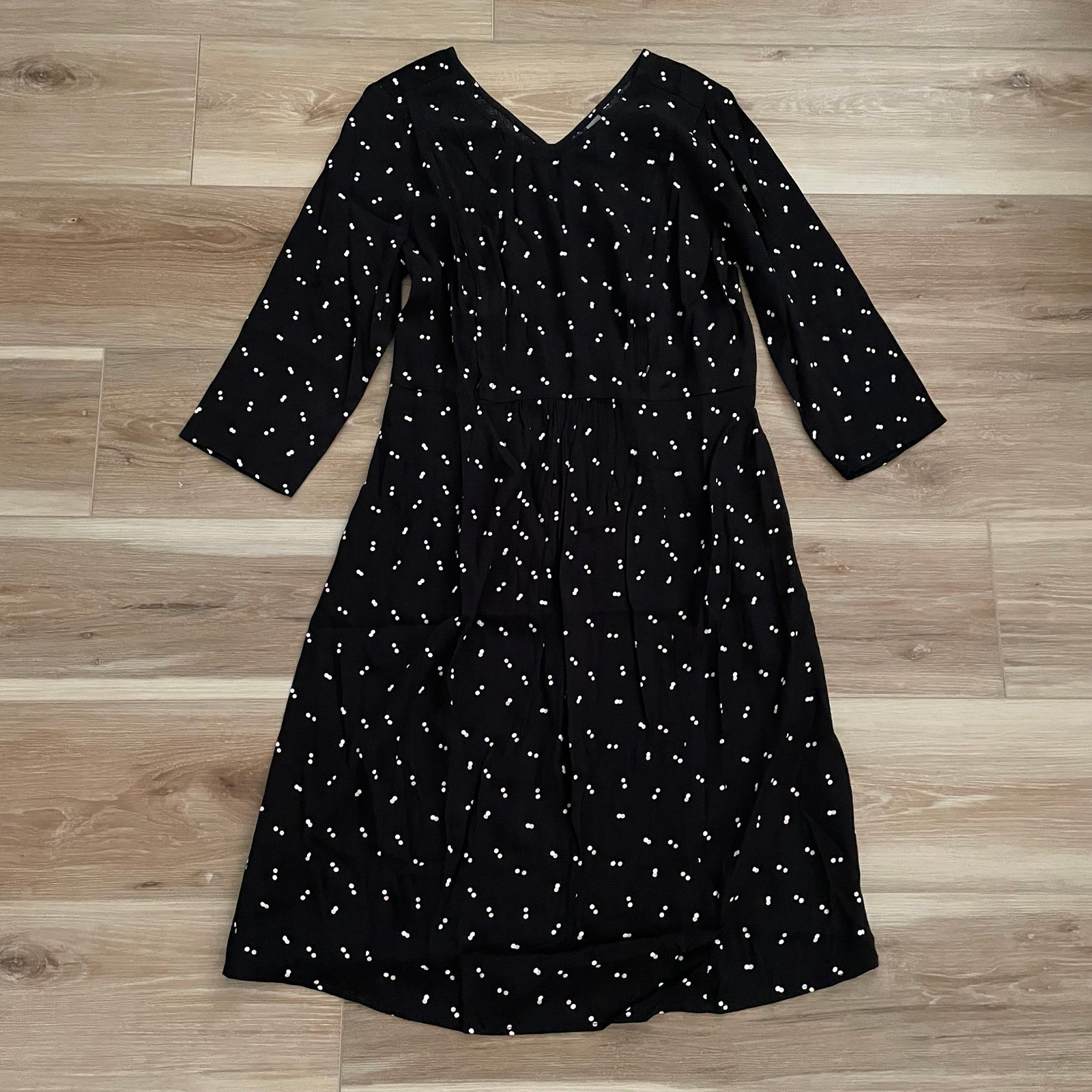 Seraphine Black Pink Dot Maternity & Nursing Dress 4