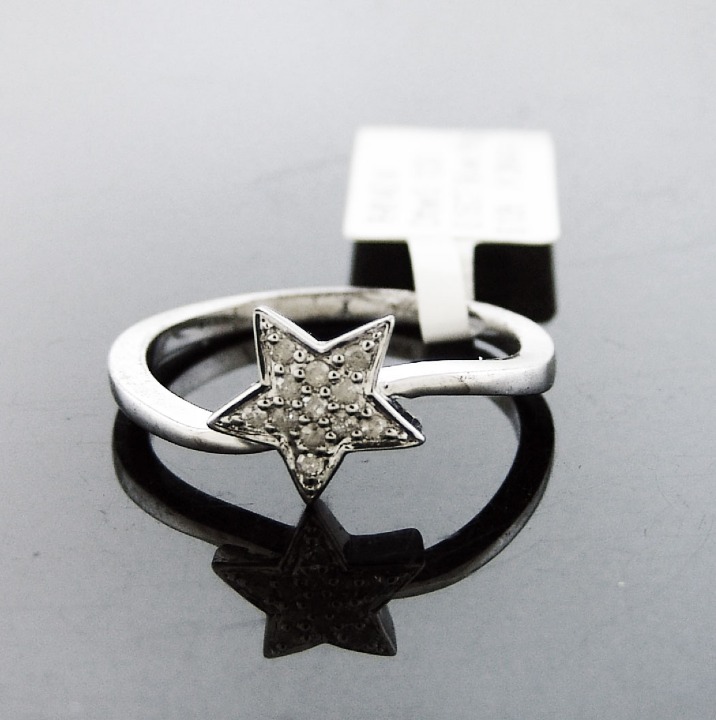 Women 925 Silver 0.15ct Genuine Diamond