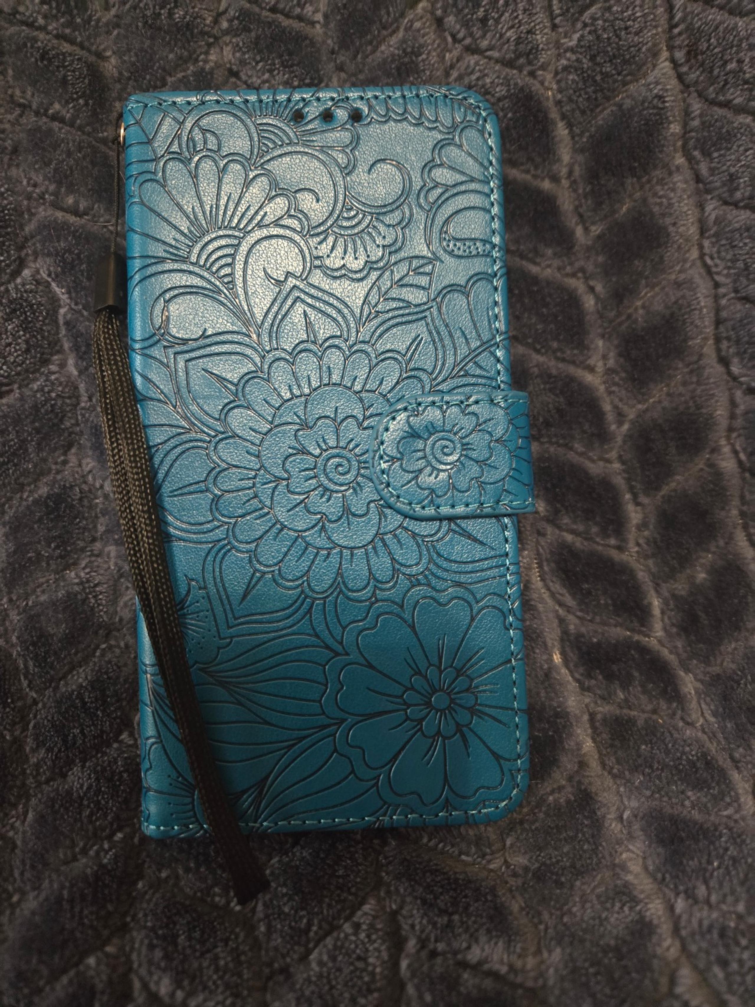 Cell Phone Wallet Case
