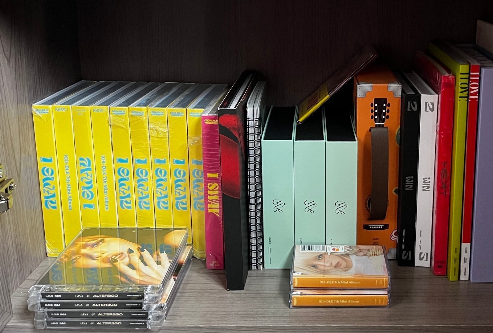 (G)I-dle, Gidle kpop albums for sale