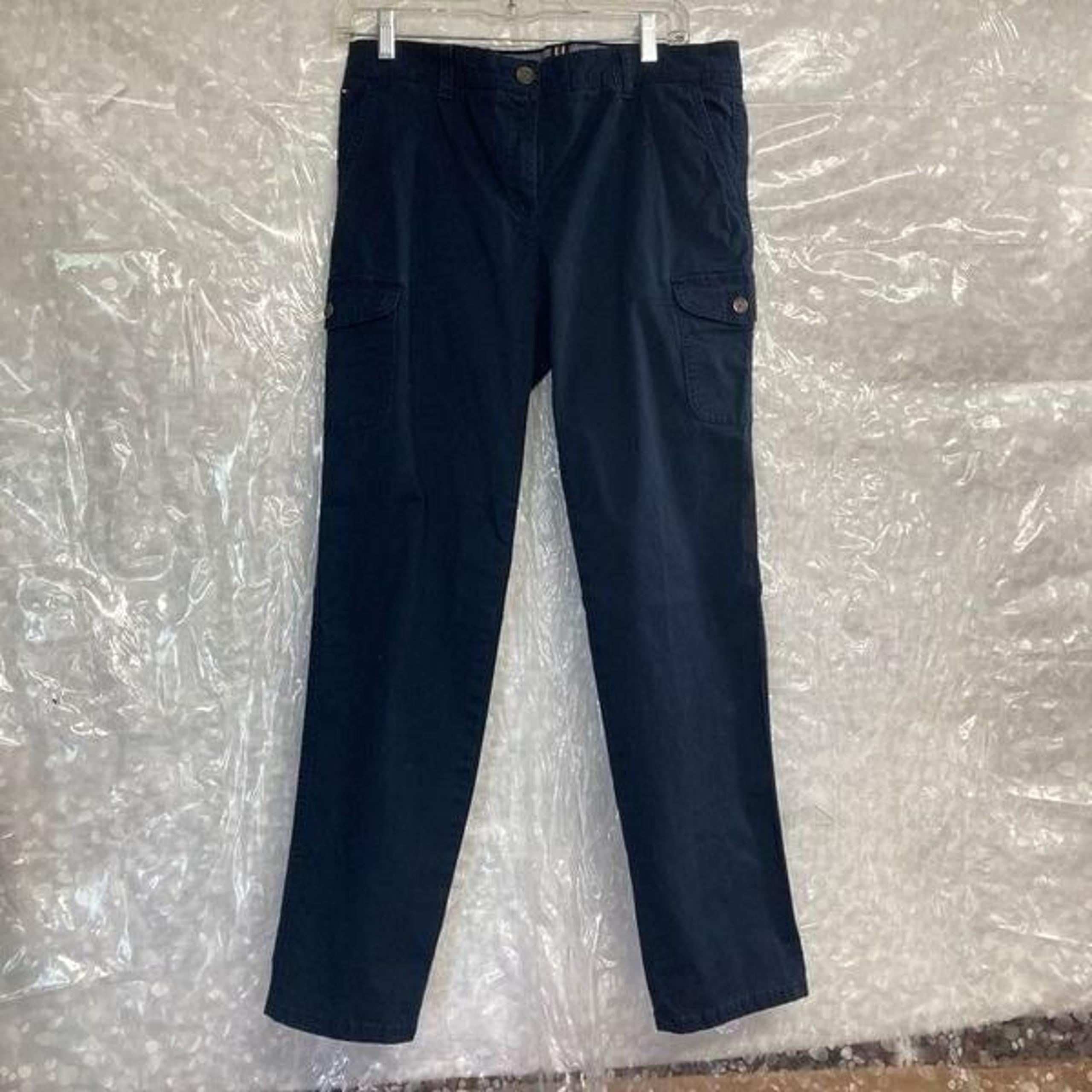 TOMMY HILFIGER Women’s Blue Cargo Pants Size 8 Inseam 28”