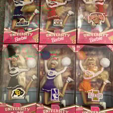 Cheerleader barbies