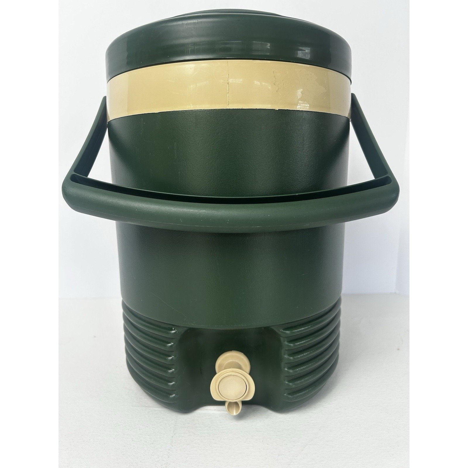 Vintage Igloo 2 Gallon Vented Lid Push Spout Drink Water Cooler Jug Hunter Green