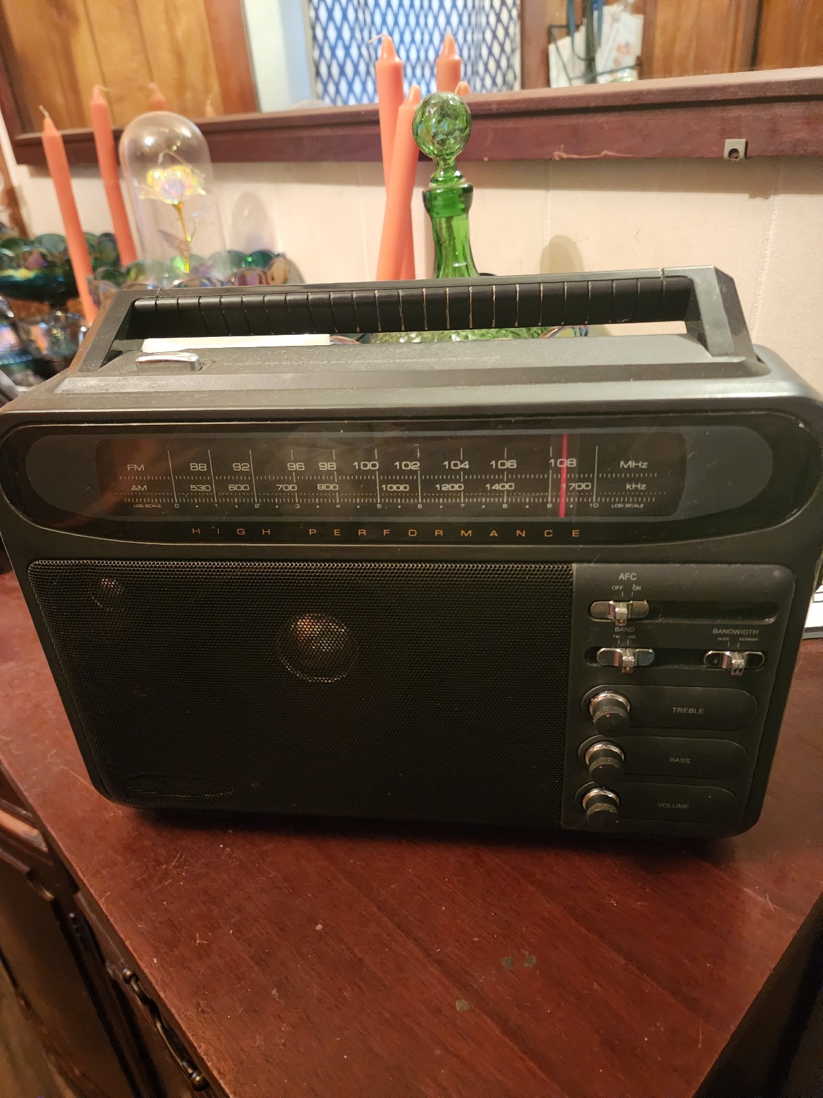 VINTAGE OPTIMUS Portable 5 Band AM/FM TV on VHF UHF 1990s Radio Shack